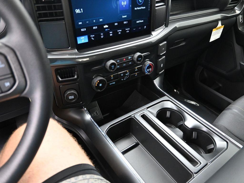 new 2025 Ford F-150 car, priced at $44,211