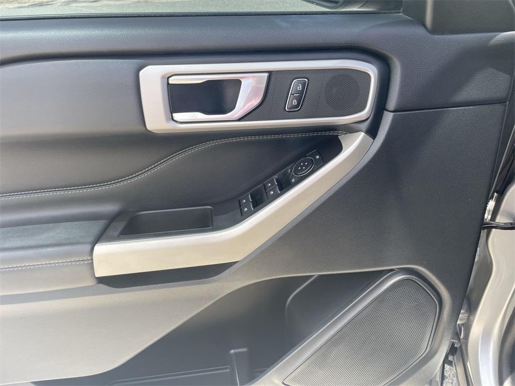 used 2021 Ford Explorer car, priced at $23,919