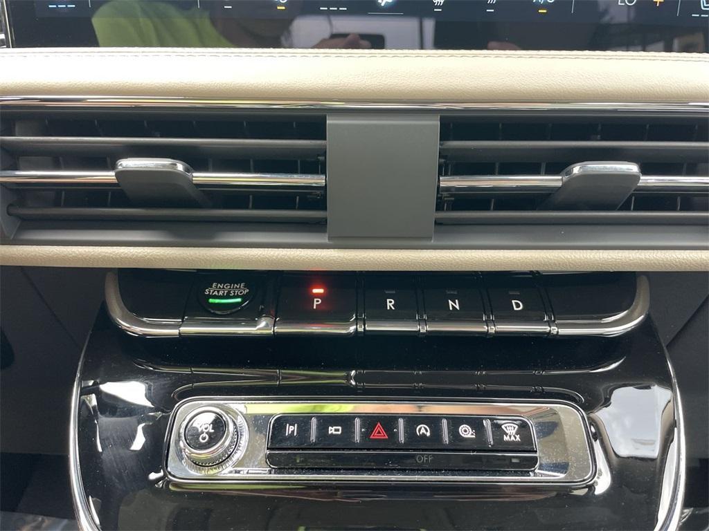 new 2025 Lincoln Corsair car, priced at $54,246