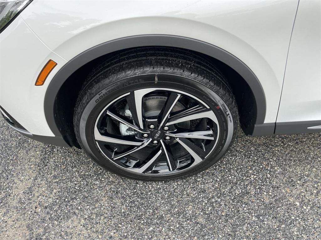 new 2025 Lincoln Corsair car, priced at $54,246