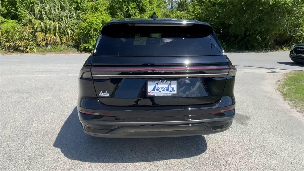 new 2025 Lincoln Nautilus car