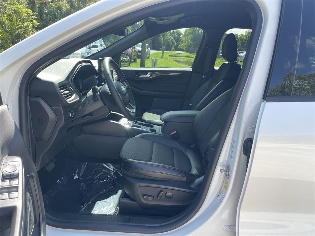 new 2025 Ford Escape car