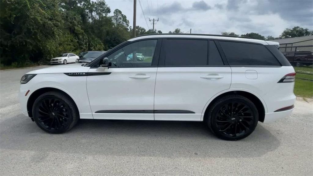 new 2025 Lincoln Aviator car