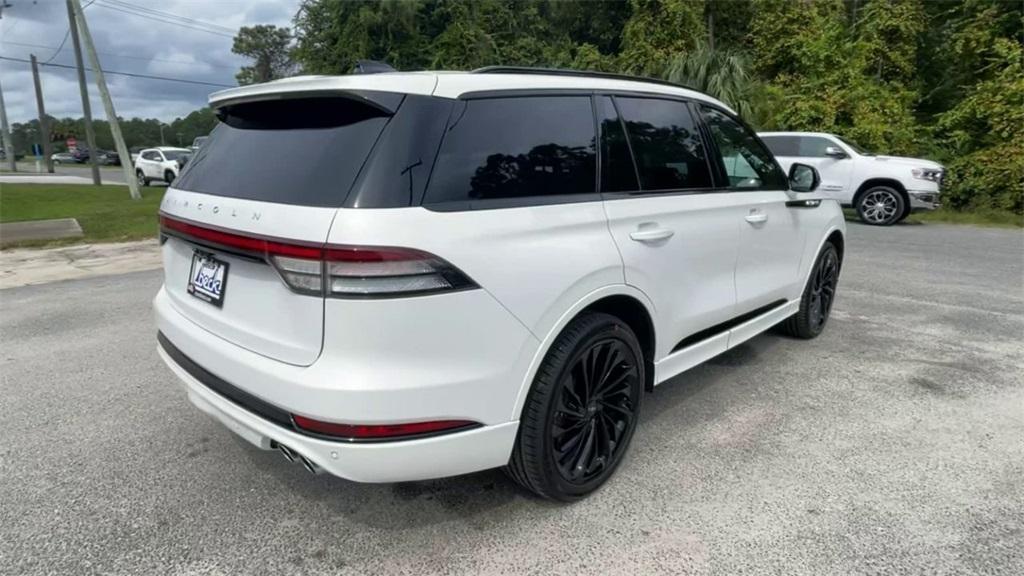 new 2025 Lincoln Aviator car