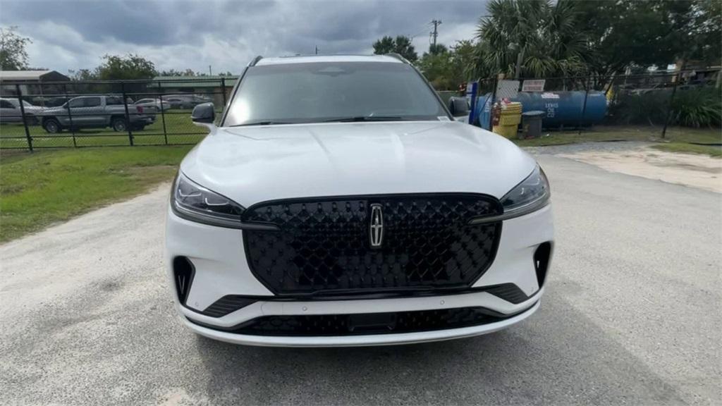 new 2025 Lincoln Aviator car