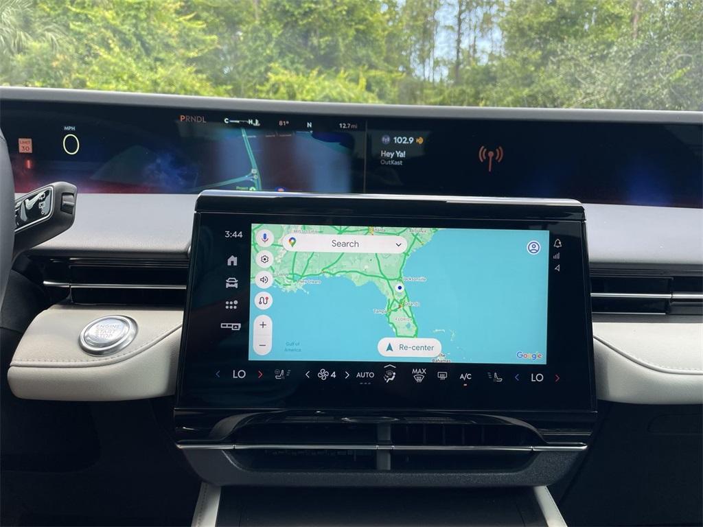 new 2025 Lincoln Nautilus car, priced at $50,341