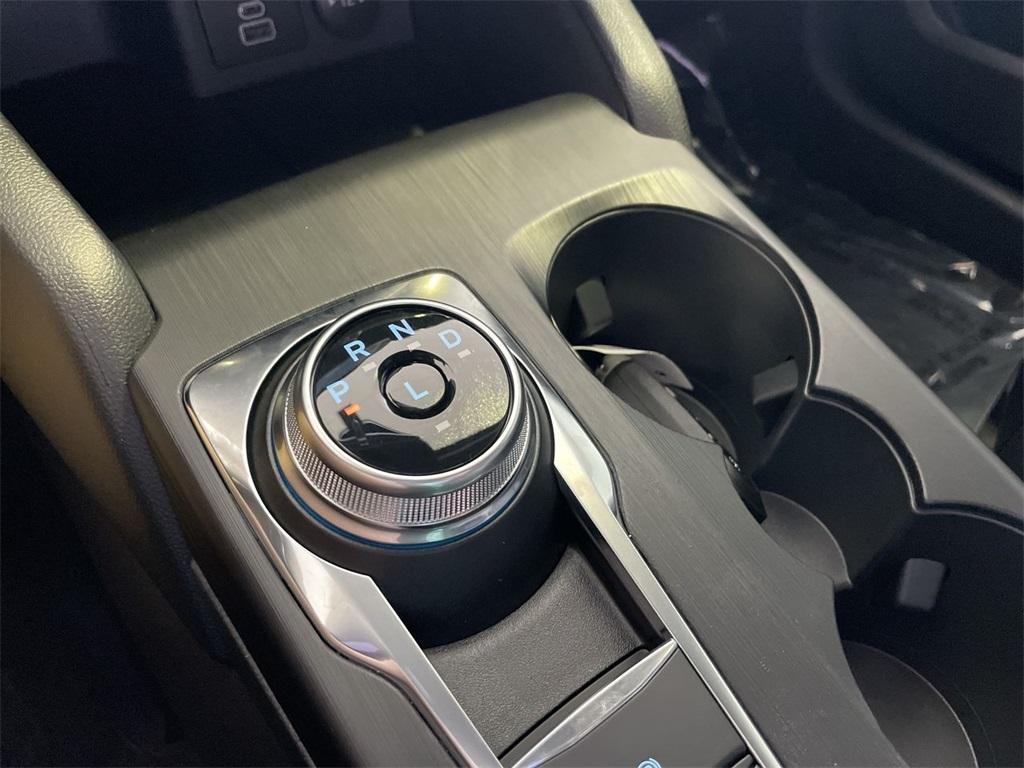 new 2025 Ford Escape car, priced at $33,144