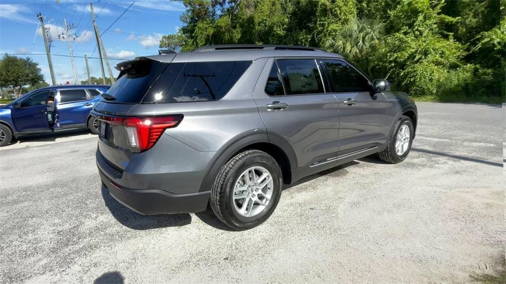 new 2025 Ford Explorer car, priced at $42,451