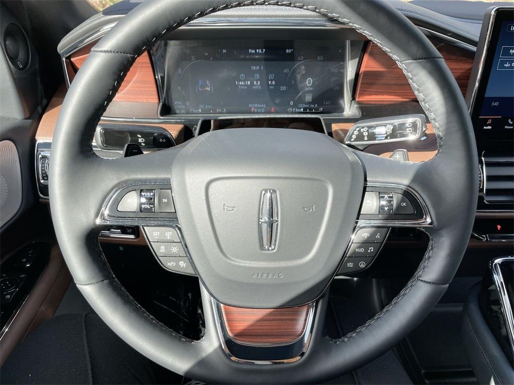 new 2024 Lincoln Navigator car, priced at $107,595