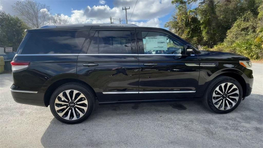 new 2024 Lincoln Navigator car, priced at $107,595