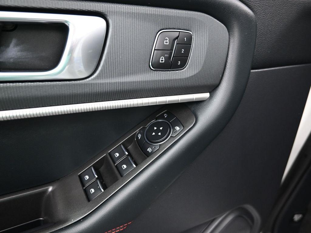 used 2025 Ford Explorer car, priced at $42,494