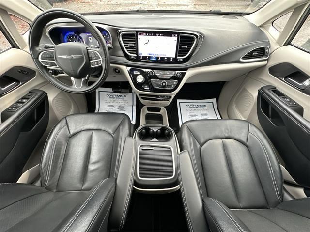 used 2022 Chrysler Pacifica car, priced at $34,888