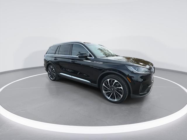 new 2025 Lincoln Aviator car, priced at $77,480