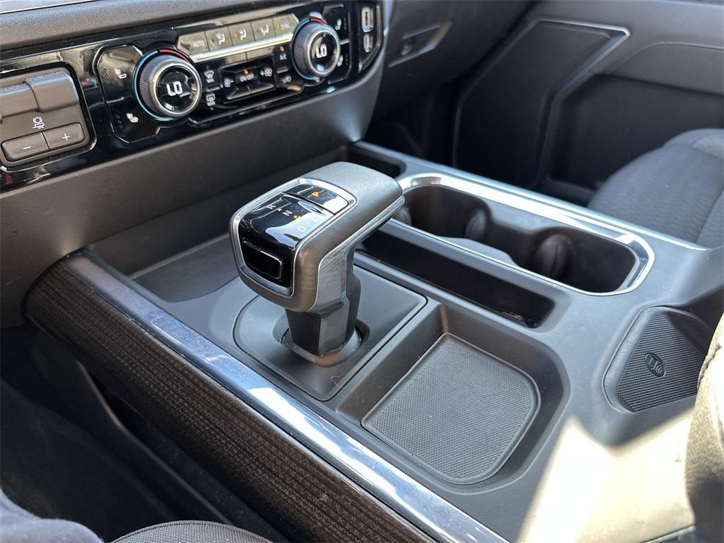 used 2022 Chevrolet Silverado 1500 car, priced at $44,220