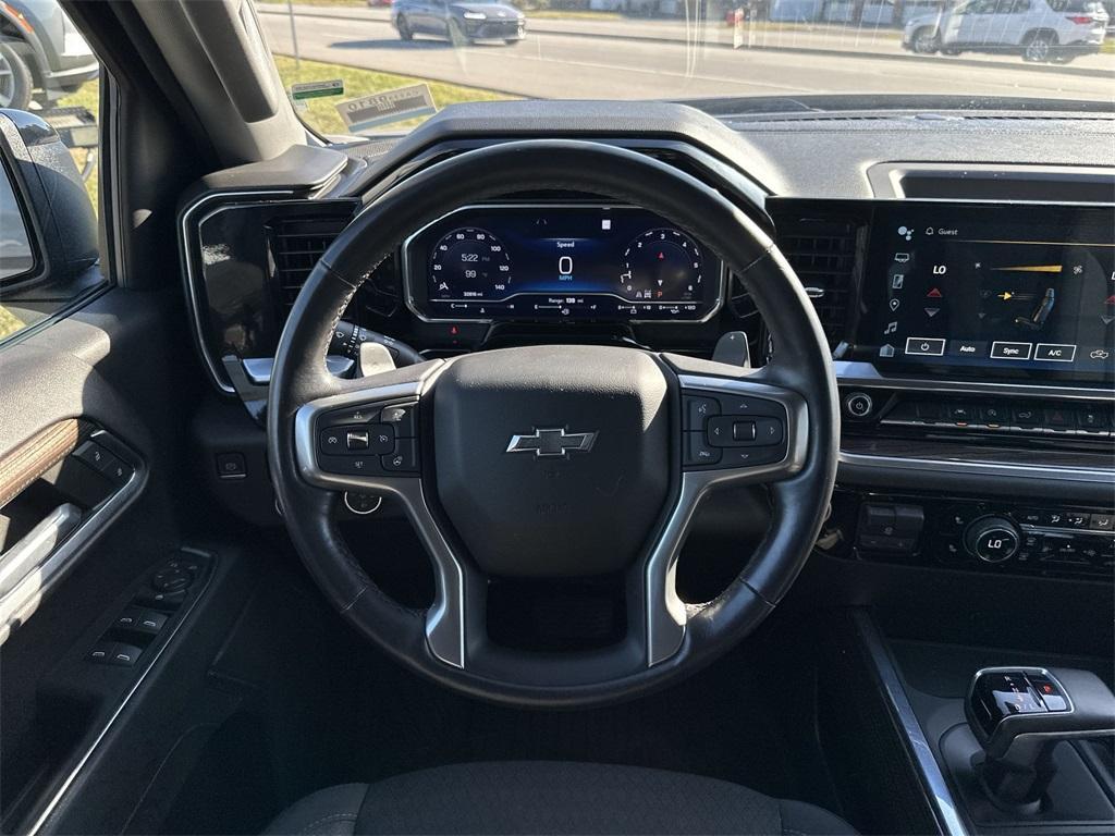 used 2022 Chevrolet Silverado 1500 car, priced at $44,220