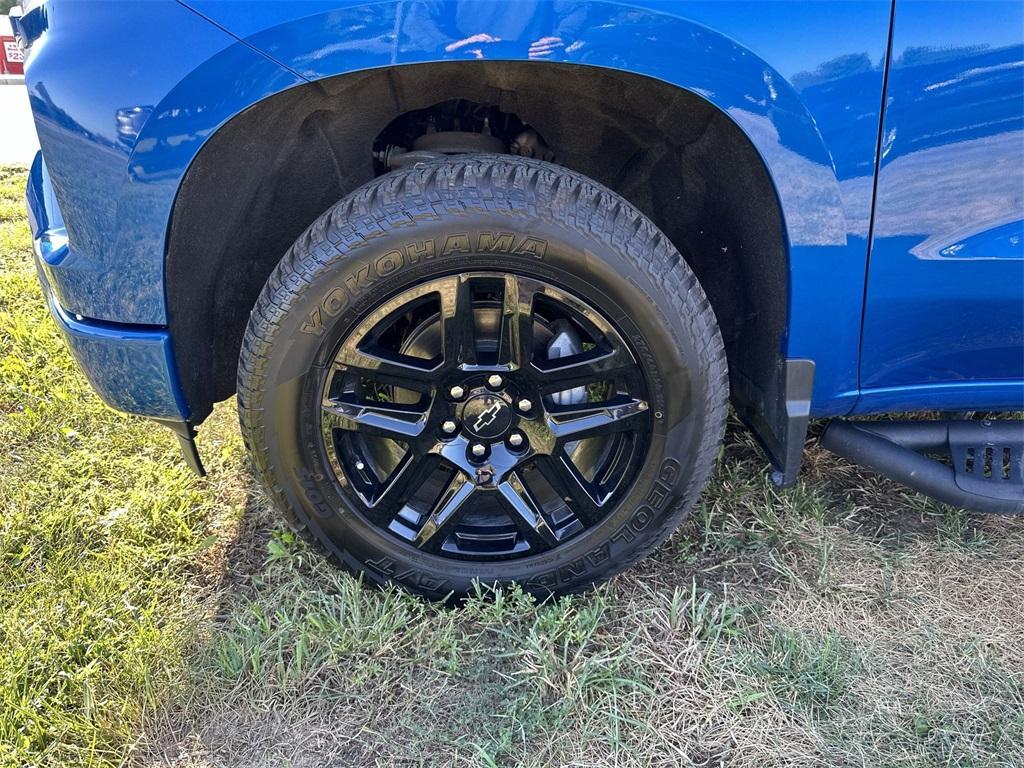 used 2022 Chevrolet Silverado 1500 car, priced at $44,220