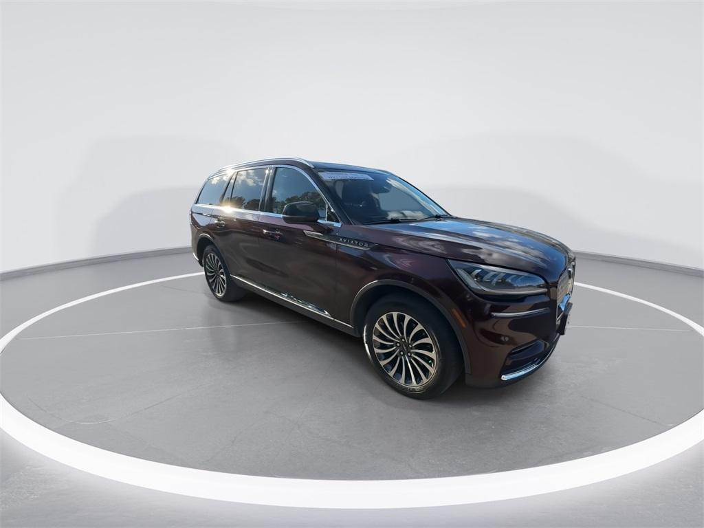 used 2022 Lincoln Aviator car, priced at $43,567