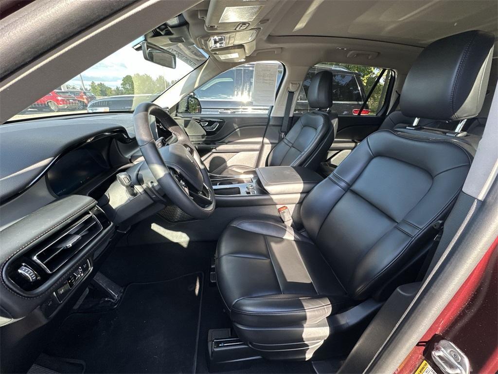 used 2022 Lincoln Aviator car, priced at $43,567