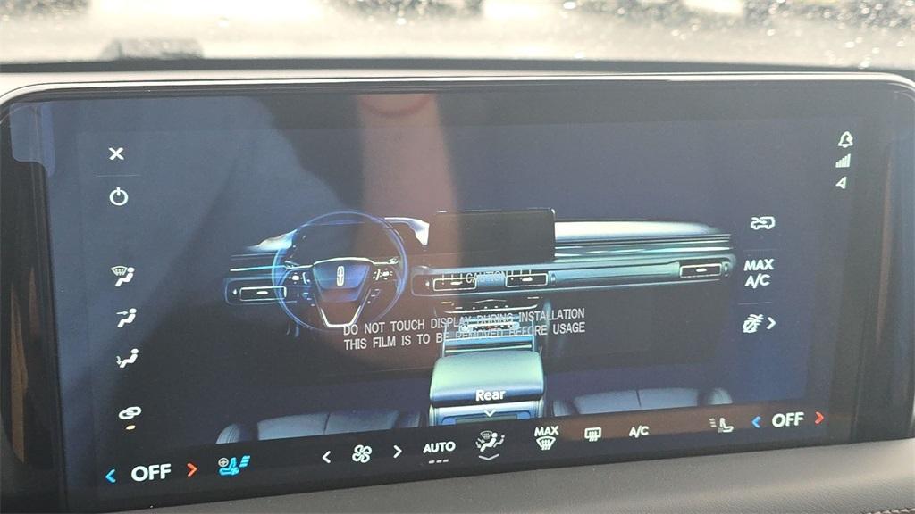 used 2025 Lincoln Aviator car, priced at $64,462