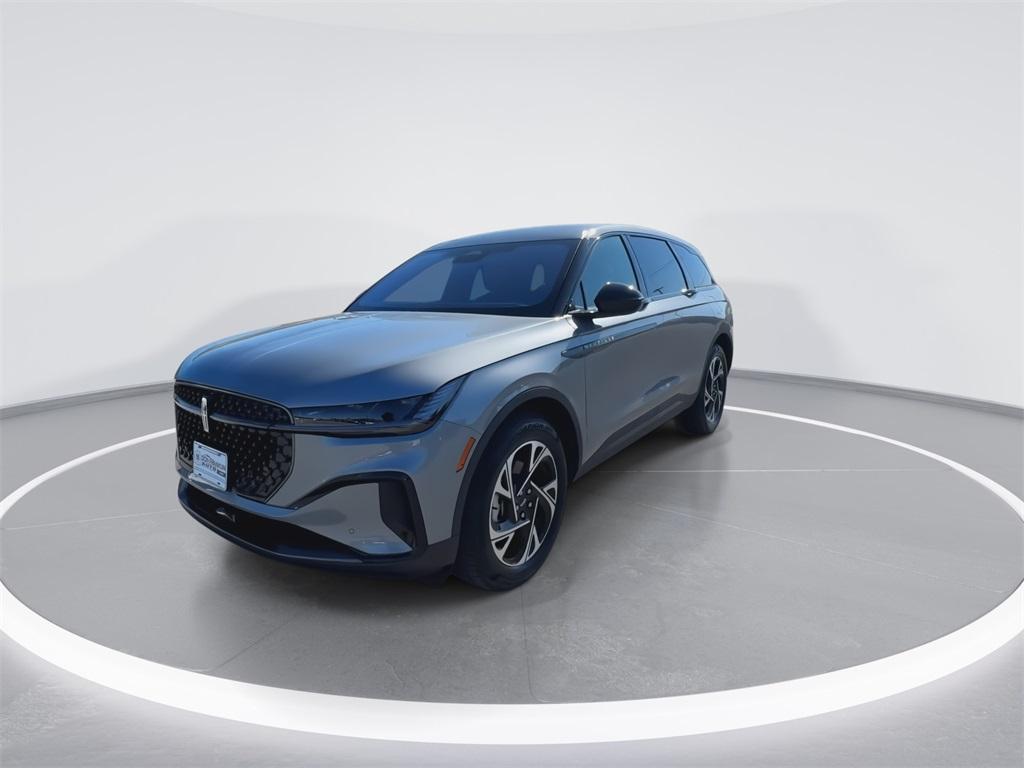 new 2025 Lincoln Nautilus car, priced at $56,287