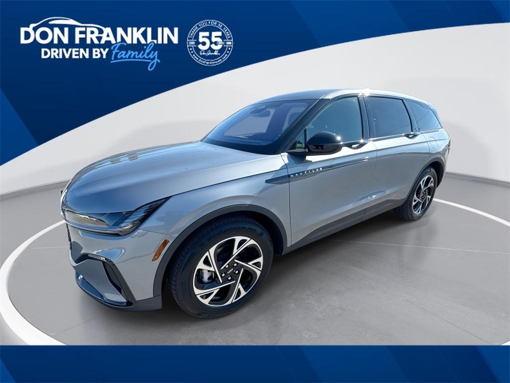 new 2025 Lincoln Nautilus car, priced at $56,287