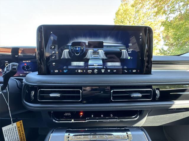 new 2025 Lincoln Aviator car, priced at $62,335