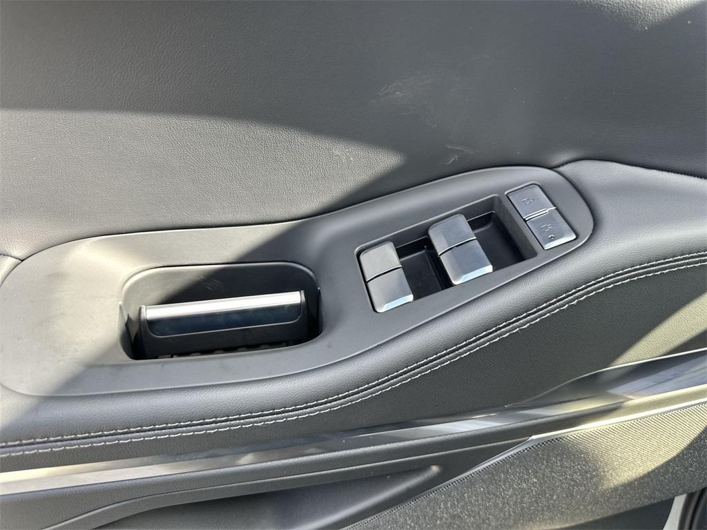 new 2025 Lincoln Navigator car, priced at $102,527