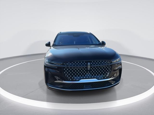 new 2025 Lincoln Nautilus car, priced at $61,716