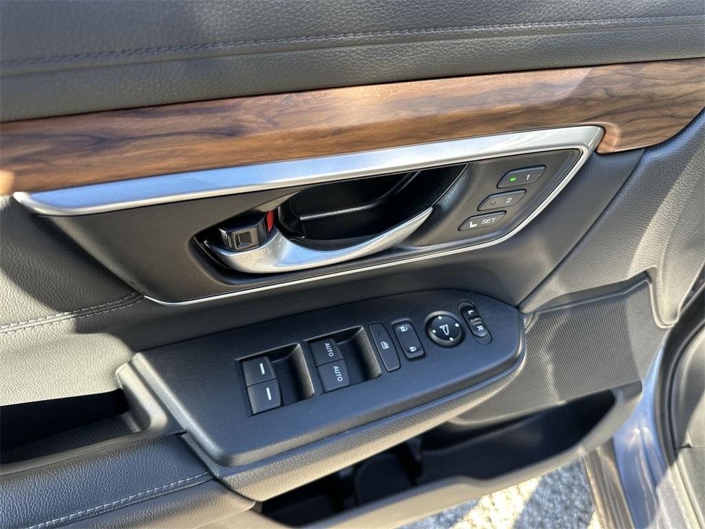 used 2021 Honda CR-V Hybrid car, priced at $30,788