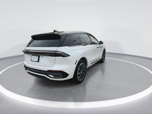 new 2025 Lincoln Nautilus car, priced at $63,355