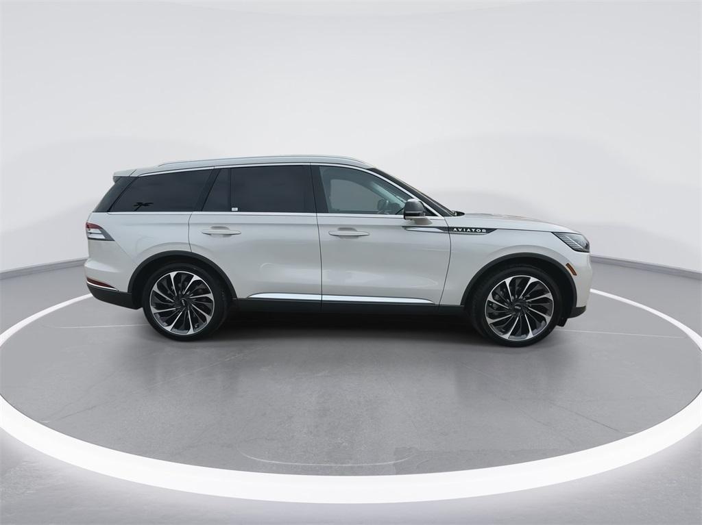 new 2025 Lincoln Aviator car, priced at $77,000