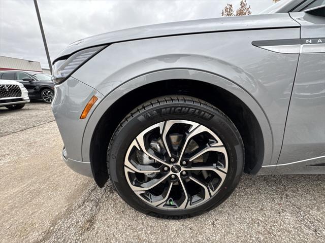 new 2025 Lincoln Nautilus car, priced at $63,355