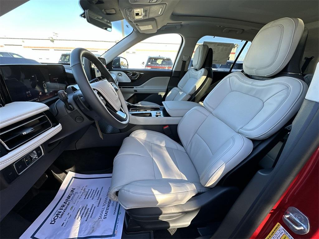 new 2025 Lincoln Aviator car, priced at $76,000
