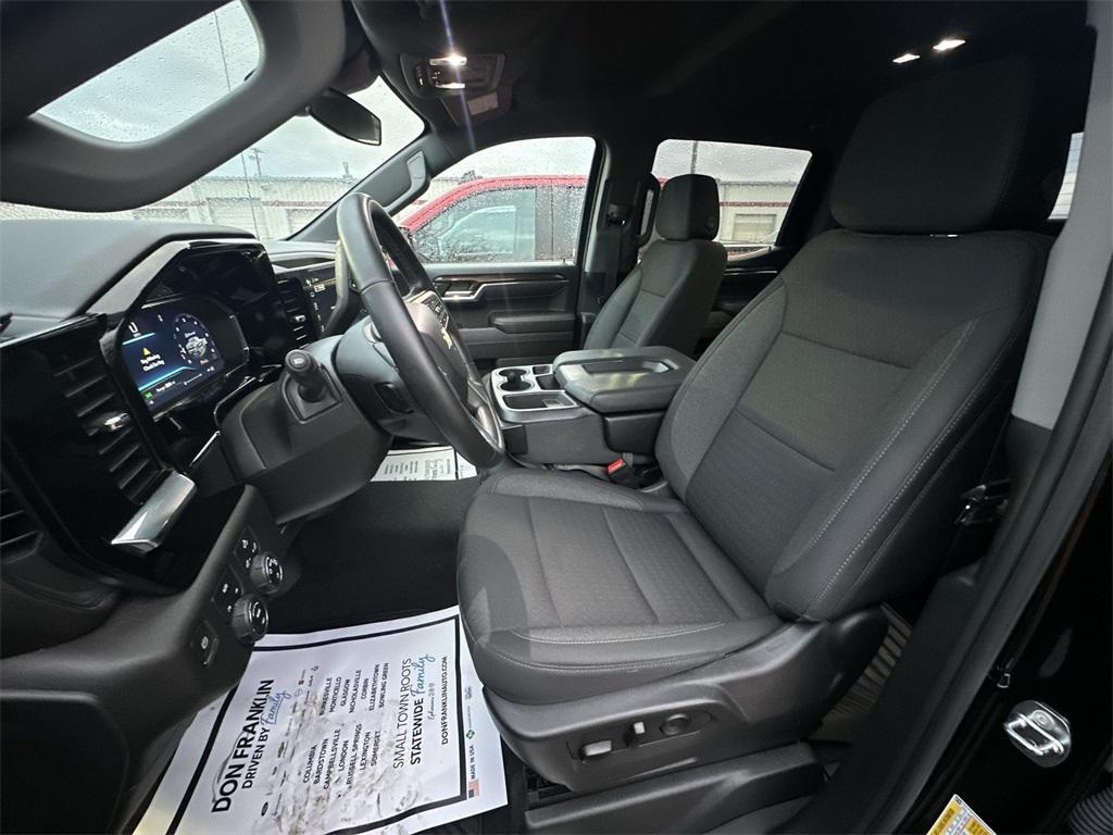 used 2024 Chevrolet Silverado 1500 car, priced at $40,860