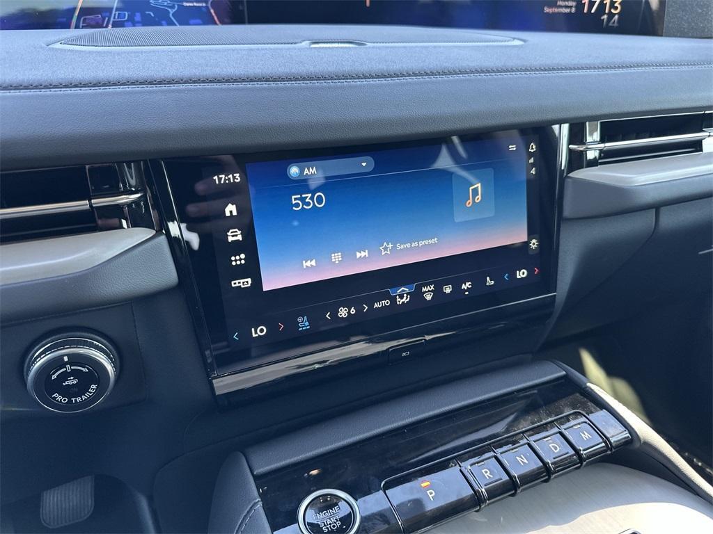 new 2025 Lincoln Navigator L car, priced at $102,797