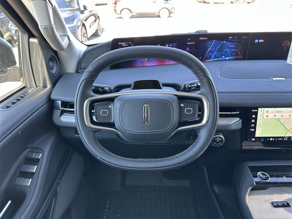 new 2025 Lincoln Navigator L car, priced at $102,797