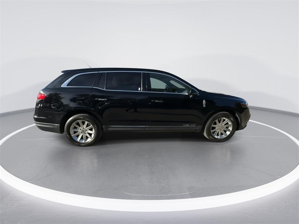 used 2018 Lincoln MKT car, priced at $13,488