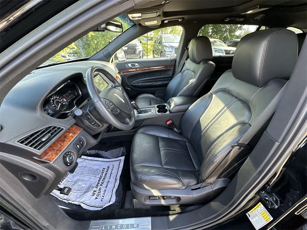 used 2018 Lincoln MKT car, priced at $13,488