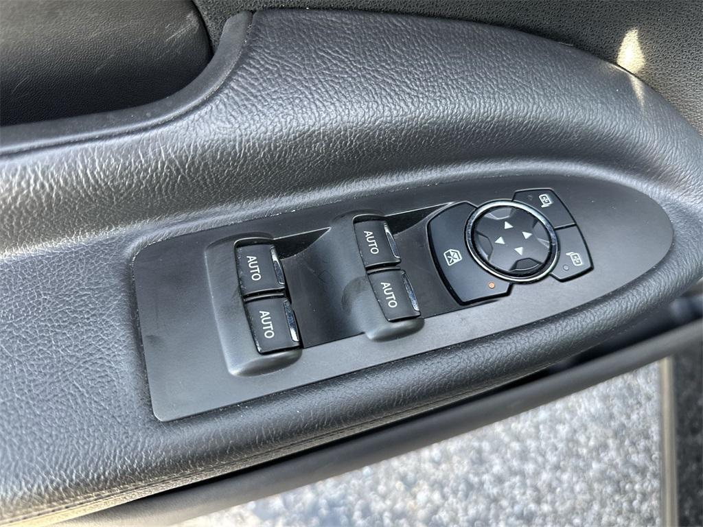 used 2018 Lincoln MKT car, priced at $13,488