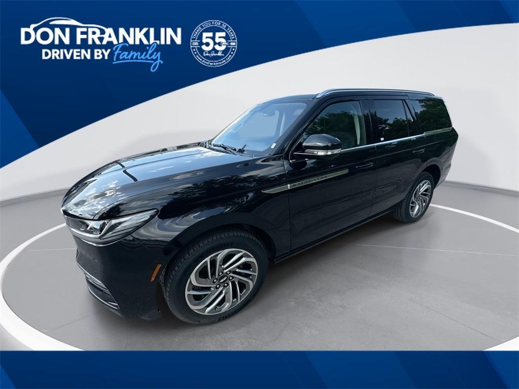new 2025 Lincoln Navigator car, priced at $98,997