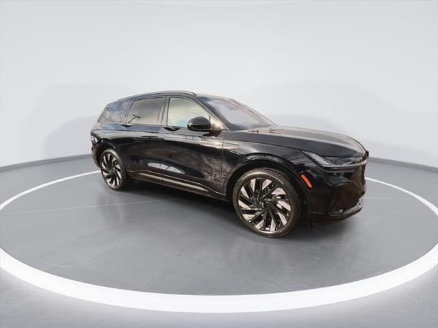 new 2025 Lincoln Nautilus car, priced at $68,801