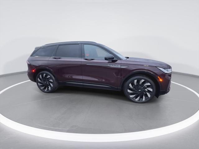 new 2025 Lincoln Nautilus car, priced at $66,455