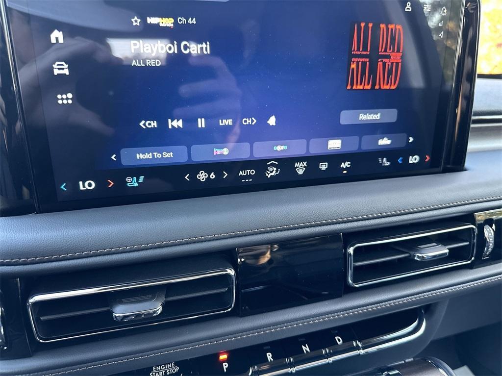 new 2025 Lincoln Aviator car, priced at $75,997