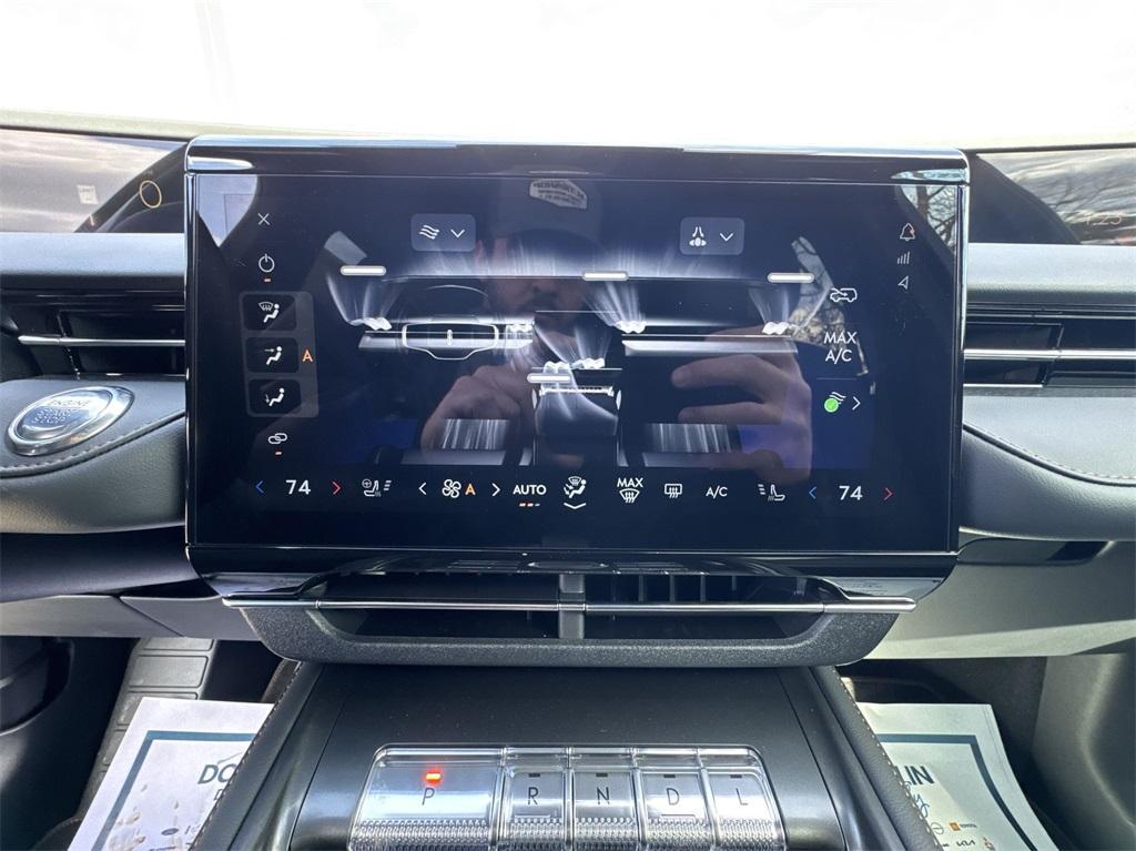 new 2025 Lincoln Nautilus car, priced at $59,997