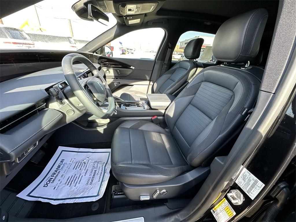 new 2025 Lincoln Nautilus car, priced at $63,500