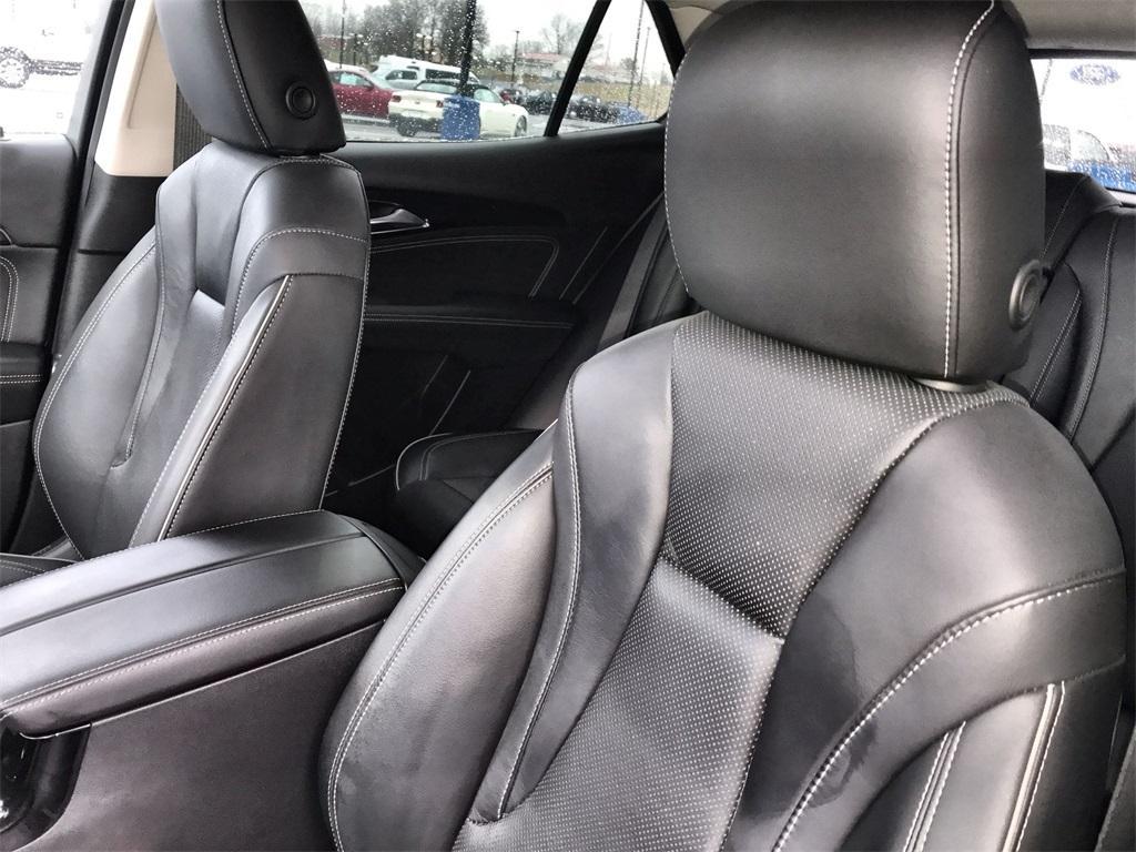 used 2023 Buick Envision car, priced at $26,975