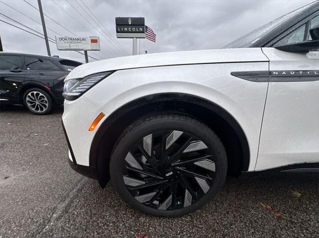 new 2025 Lincoln Nautilus car, priced at $65,541