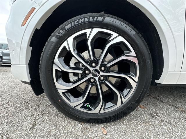 new 2024 Lincoln Nautilus car, priced at $62,359