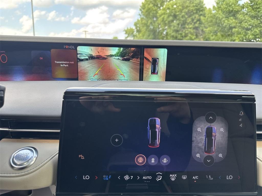 new 2025 Lincoln Nautilus car, priced at $69,031