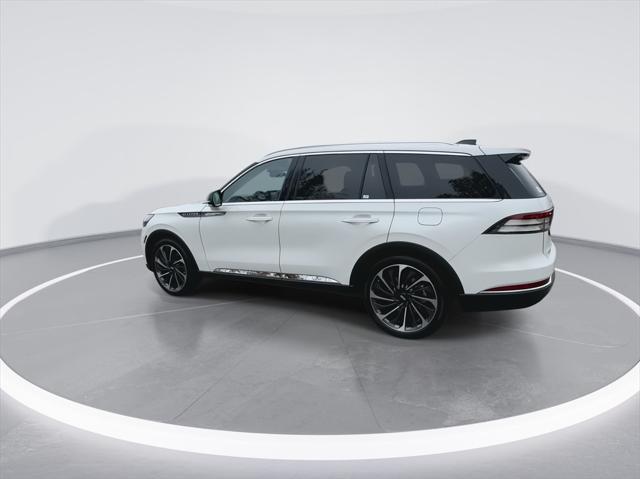 new 2025 Lincoln Aviator car, priced at $77,700